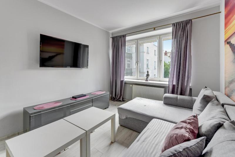 Grand Apartments - Silver Sands Sopot Apartment - image 7