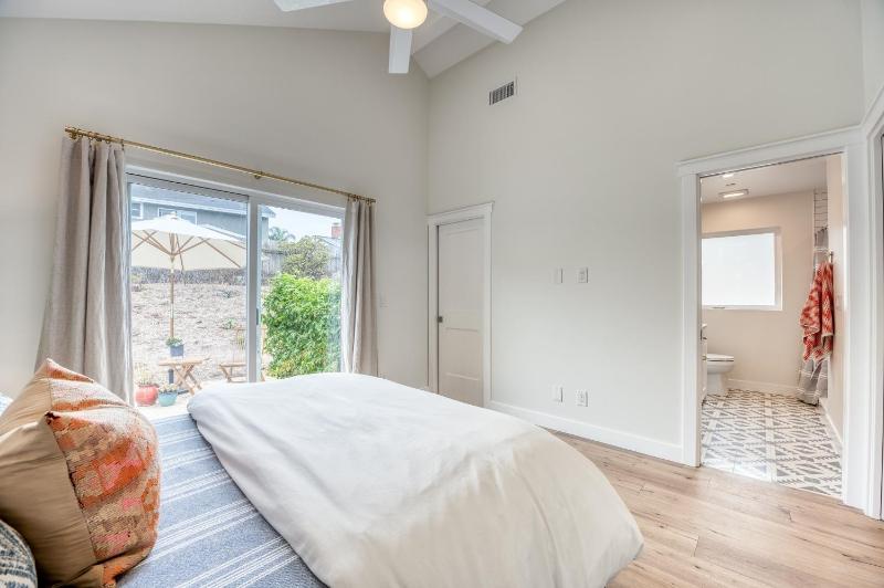 One-Bedroom House image 4