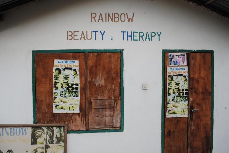 Rainbow beach resort - image 14