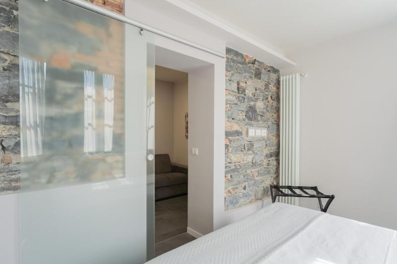Sant'Agostino Apartments by Rent All Como - image 10