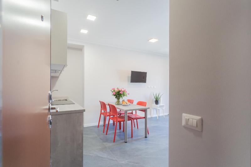 Sant'Agostino Apartments by Rent All Como - image 40