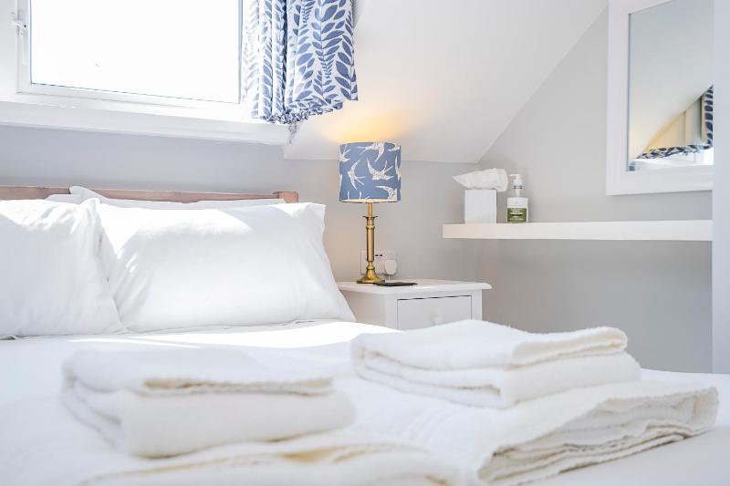 Cragwood Guest House - image 20