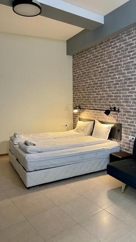 Agora Studios - image 43