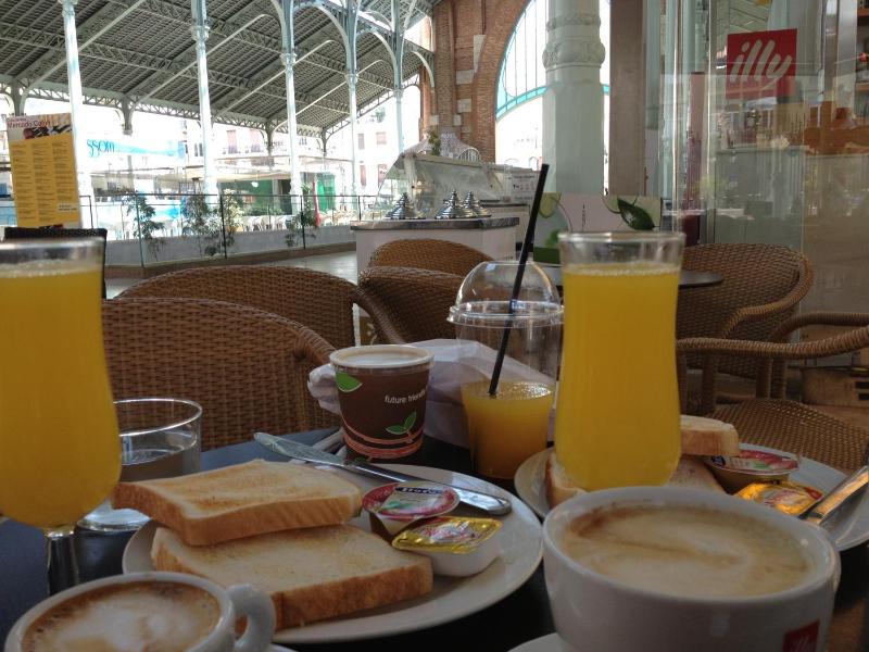 Superior Double Room with Private Bathroom image 3