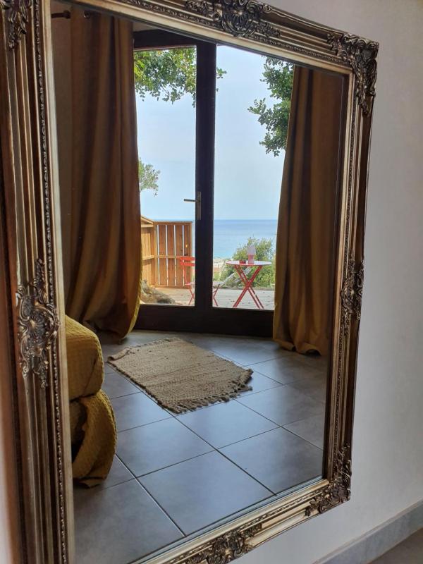 Double Room with Sea View image 1