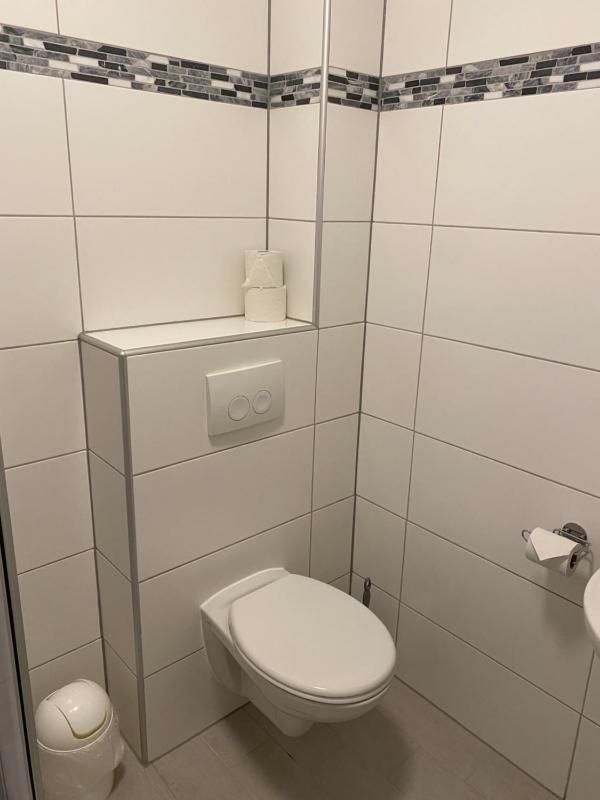 Standard Twin Room (separate beds) image 1