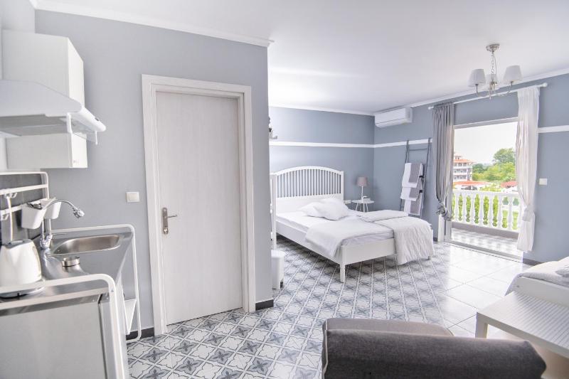 King Suite image 3