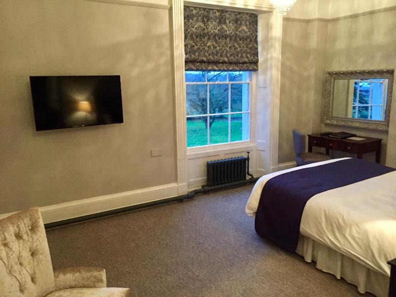 Standard Double Room image 2