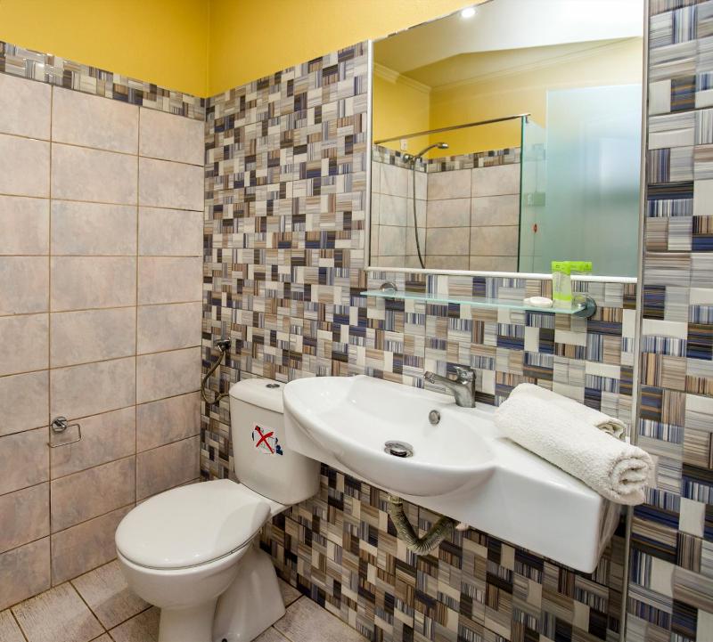 Double Room with Terrace image 3
