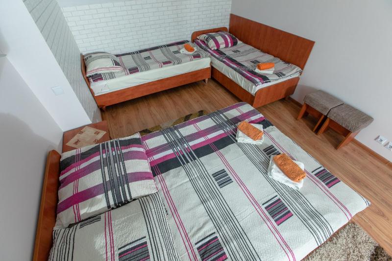 Studio Apartment image 3