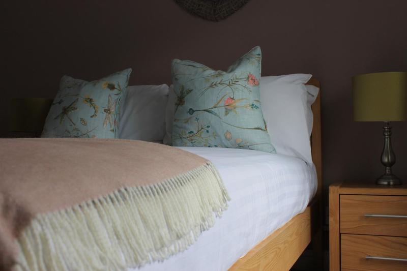 Double Room with Private Bathroom image 3