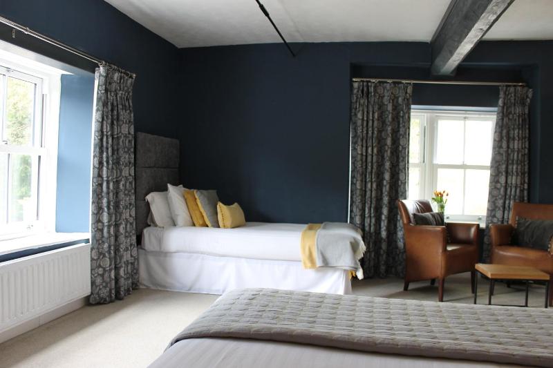Family Room with Private Bathroom image 2