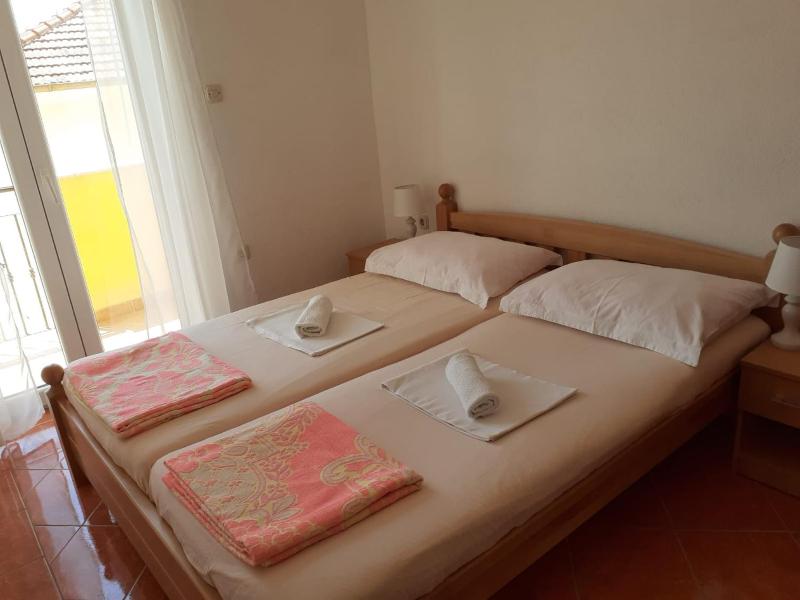 One-Bedroom Apartment image 1