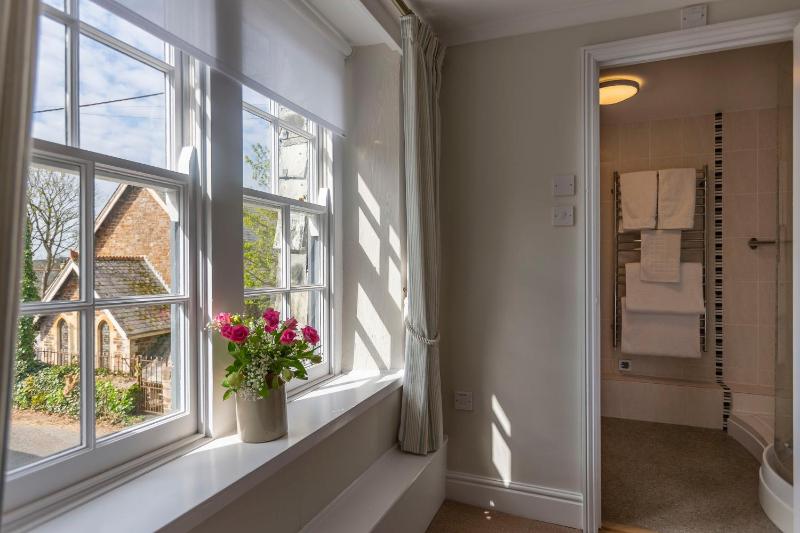 Apartment with Garden View image 1