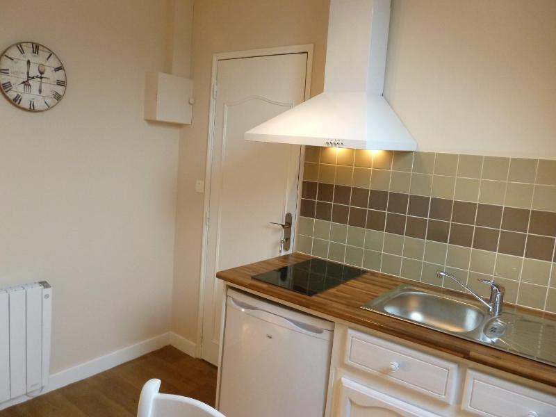 Double Room with Private Bathroom image 3