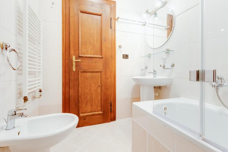 Charles Bridge Royal Apartments - Castle District - image 15