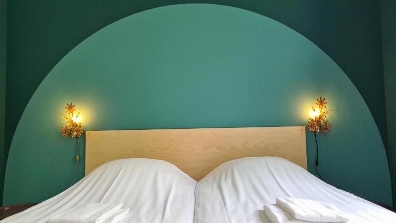 Quadruple Room with Shared Bathroom and Shared Toilet image 1