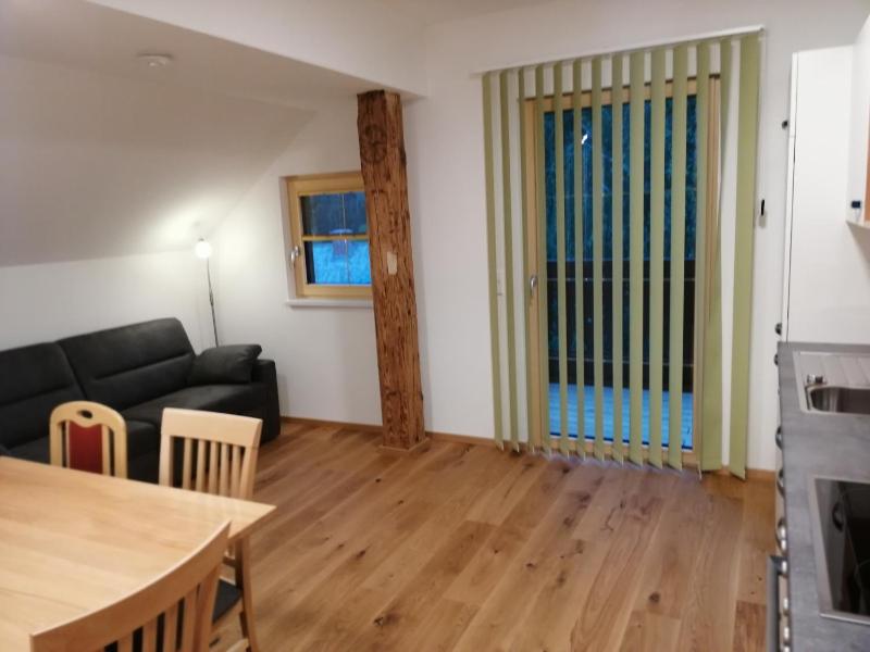 One-Bedroom Apartment with Balcony image 3