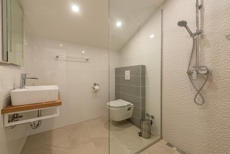 Bed & Breakfast Maki - image 44