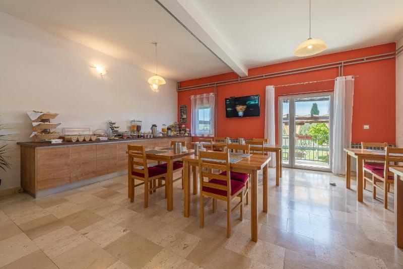 Bed & Breakfast Maki - image 27