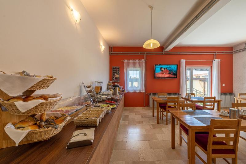 Bed & Breakfast Maki - image 34