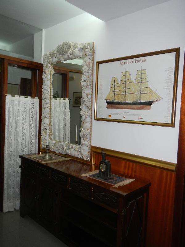 Hostal Vila del Mar - image 12