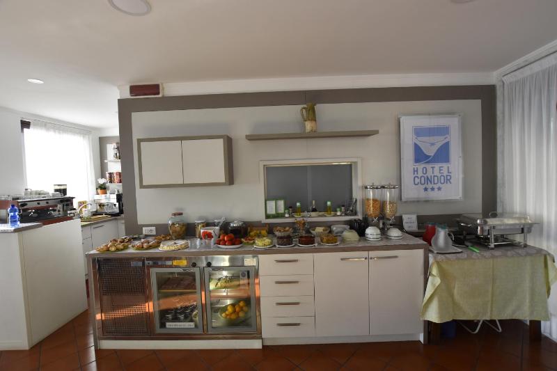 Hotel Condor - image 31