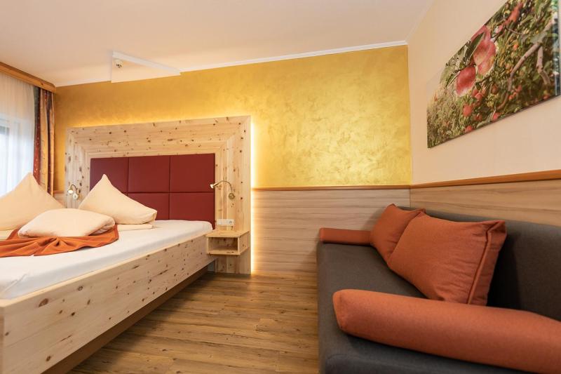 Comfort Double Room image 1