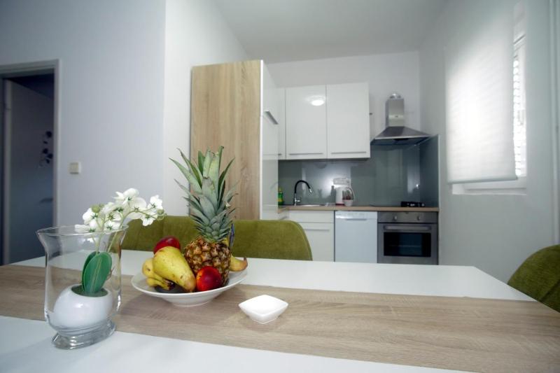Apartment image 4