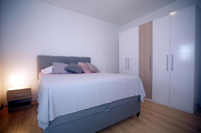Apartment image 3
