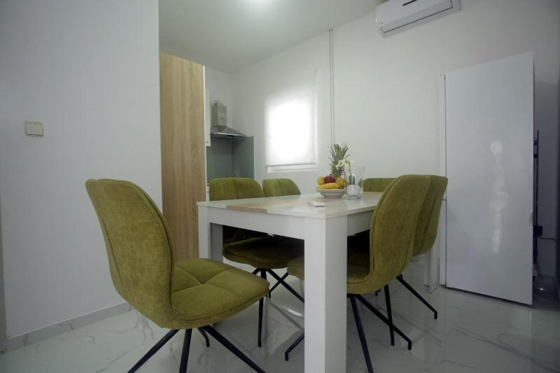 Apartment image 2