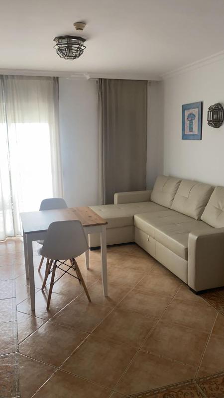 One-Bedroom Apartment with Sea View image 3