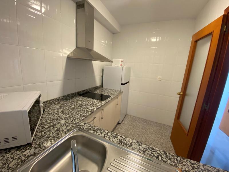 One-Bedroom Apartment with Sea View (3 Adults) image 3