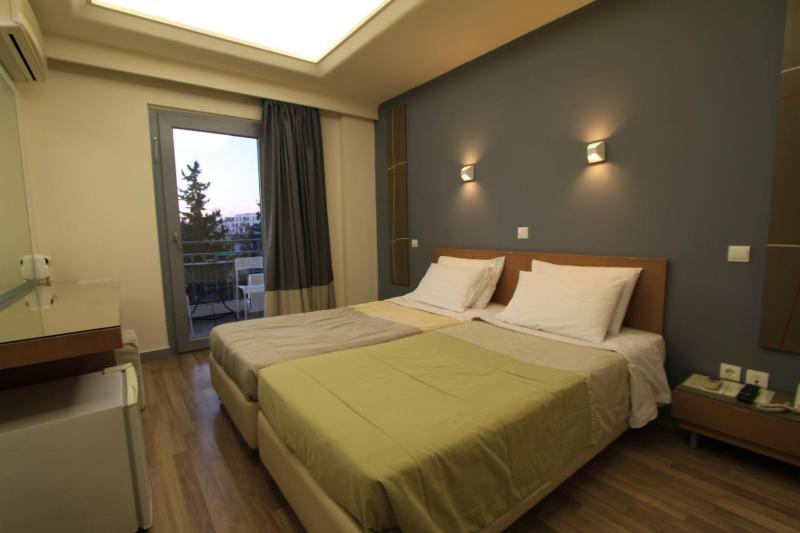 Double Room without Balcony image 2
