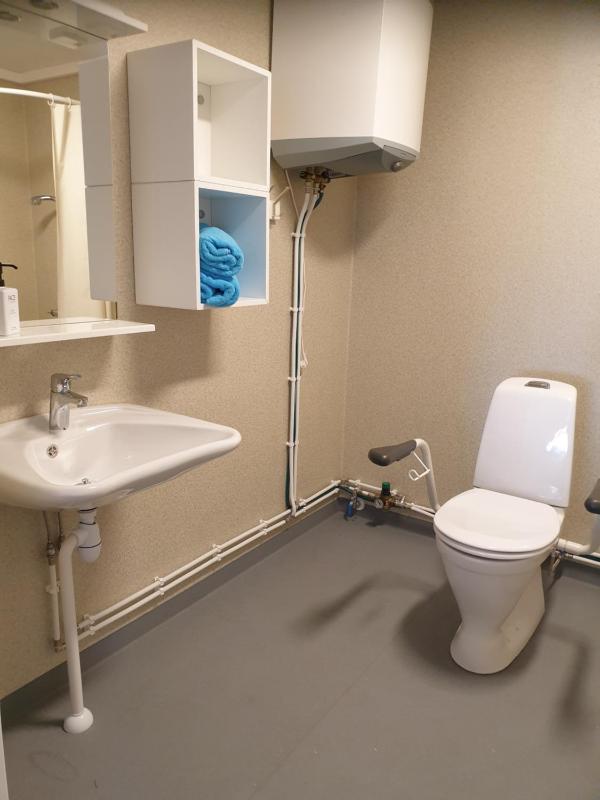 Two-Bedroom House image 4