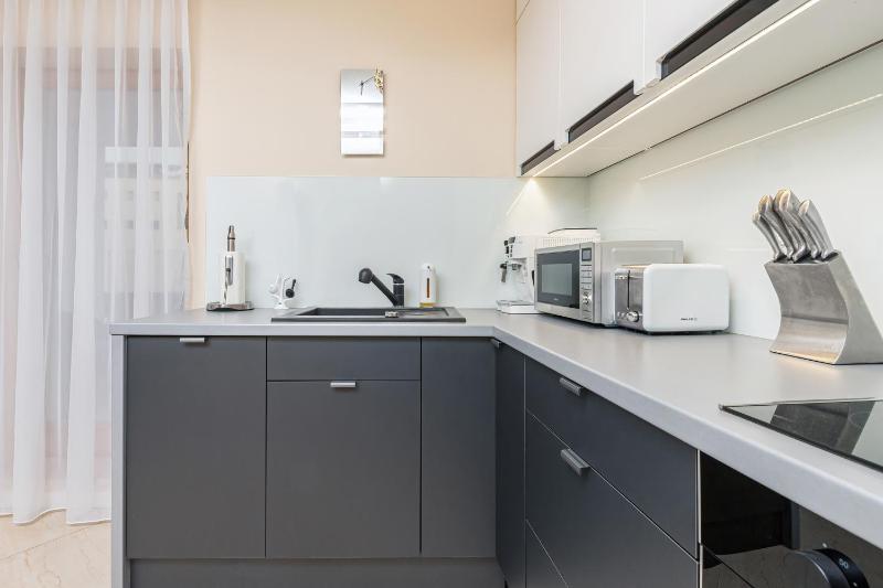 Batorego 7 Gdynia Premium Apartments with Parking by Noclegi Renters - image 43