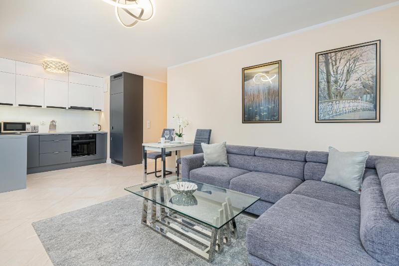 Batorego 7 Gdynia Premium Apartments with Parking by Noclegi Renters - image 22