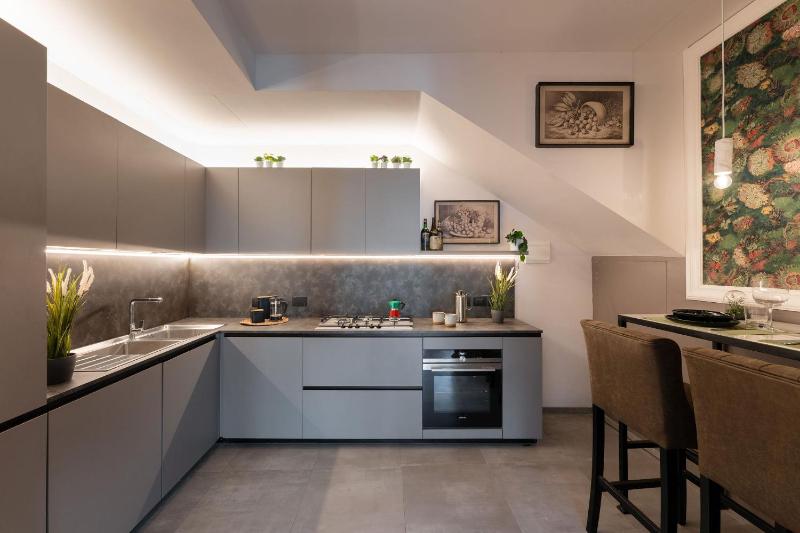 Three-Bedroom Apartment image 4