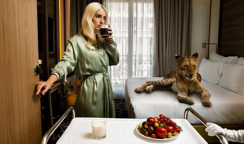 Premium Balcony Room image 2