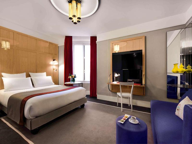 Junior King Suite image 4