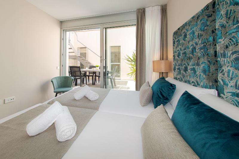 Holihome Rambla 24 - image 12