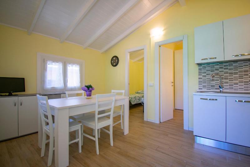 Bungalow image 2