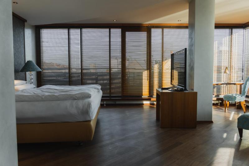 Yours Suite Balcony image 4