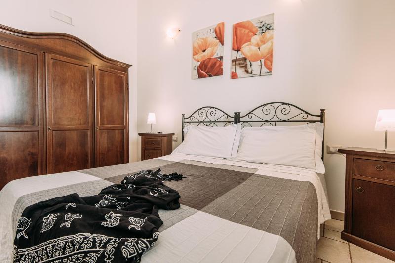 Double or Twin Room image 2