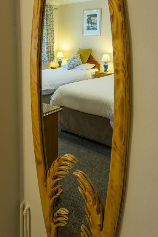 The Rosscourt Hotel - image 15