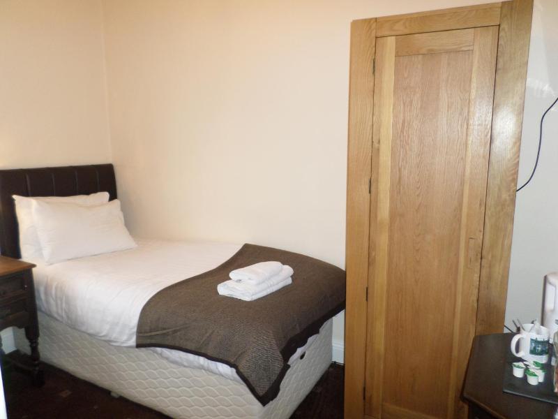 The Camberley - image 11