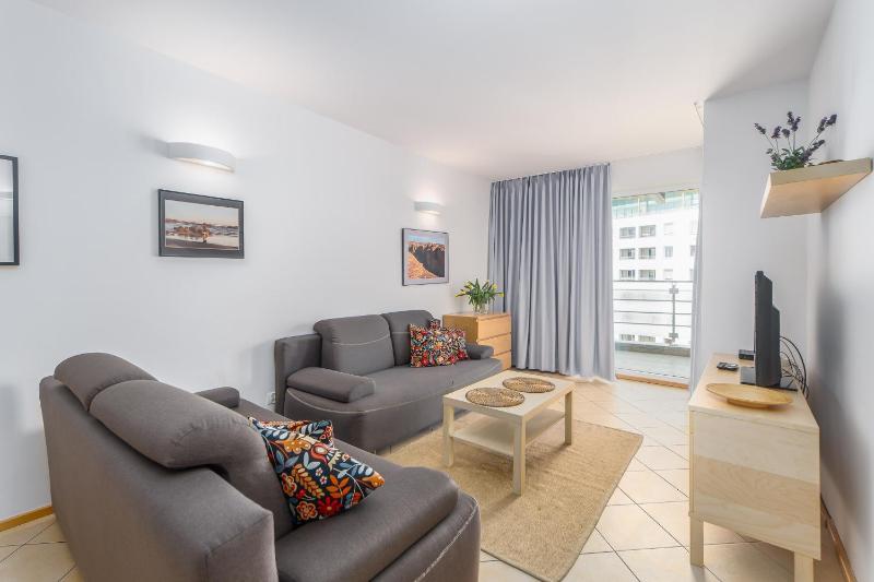 One-Bedroom Apartment image 3