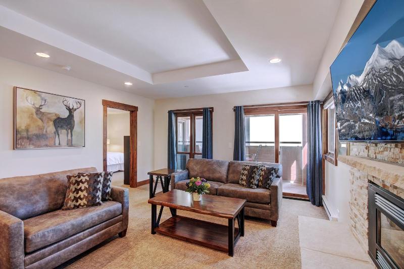 Two-Bedroom Apartment image 3