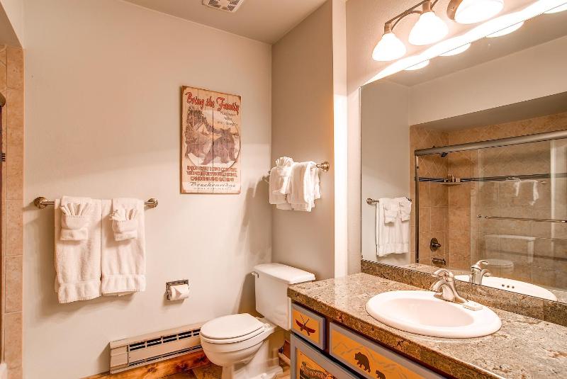 Three-Bedroom Apartment image 4
