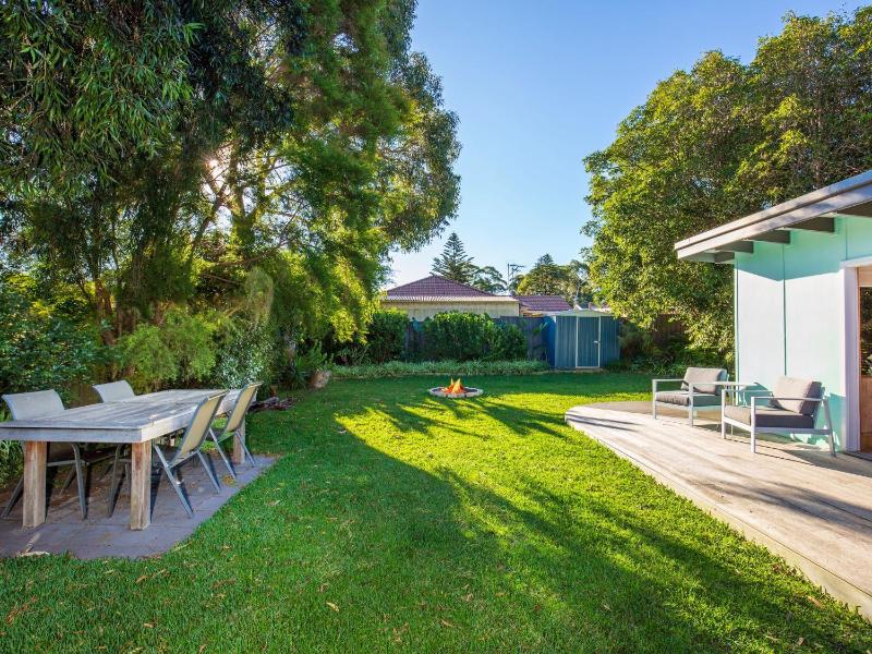 Beachwood - Firepit - Pet Friendly - 2 Mins Walk to the Beach - image 7